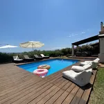 Rent 4 bedroom house of 290 m² in Galaxidi