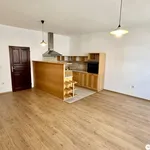 Pronajměte si 2 ložnic/e byt o rozloze 65 m² v Třeboň