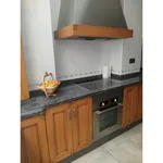 Rent 3 bedroom apartment of 90 m² in Alicante