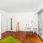 Rent a room of 65 m² in Paris