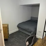 Rent 4 bedroom flat in North East England