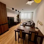 Pronajměte si 4 ložnic/e byt o rozloze 74 m² v Ostrava