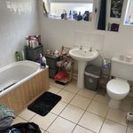 Rent 3 bedroom house in East Midlands