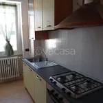 Rent 1 bedroom apartment of 45 m² in Rho