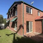 Rent 3 bedroom house in Sydney