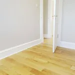 Rent 3 bedroom flat in Scotland