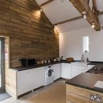 Rent 3 bedroom house in Wales