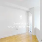 Rent 3 bedroom apartment in Ridgewood