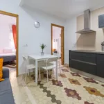 Rent 5 bedroom apartment in Valencia