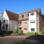 Rent 2 bedroom flat in South East England