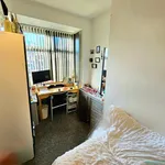 Rent 4 bedroom flat in Birmingham,