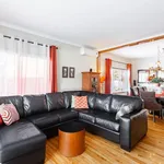 Maison de 2497 m² avec 7 chambre(s) en location à Montreal