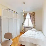 Rent 3 bedroom apartment in Etterbeek