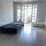 Appartement de 47 m² avec 2 chambre(s) en location à Tulette