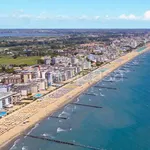 Rent 3 bedroom apartment of 70 m² in Jesolo