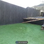 Rent 2 bedroom house in Wales