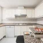 Rent 5 bedroom apartment in Valencia