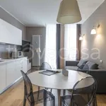 Rent 2 bedroom apartment of 61 m² in Milano