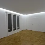 Pronajměte si 4 ložnic/e byt o rozloze 142 m² v Prague