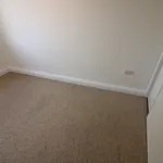 Rent 3 bedroom apartment in Hull