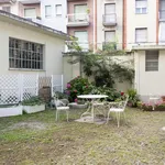 Rent 1 bedroom apartment in Turin