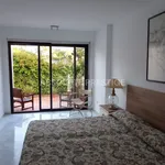 Rent 3 bedroom apartment of 185 m² in Marbella