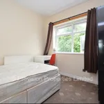 Rent 4 bedroom house in Leeds