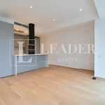 Rent 2 bedroom apartment of 60 m² in Bucuresti