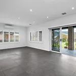 Rent 4 bedroom house in Dromana