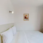 Louez une chambre de 307 m² à Romainville