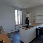 Appartement de 56 m² avec 2 chambre(s) en location à Décines-Charpieu