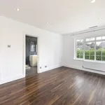 Rent 5 bedroom flat in South East England