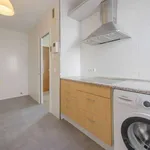 Rent a room of 130 m² in madrid