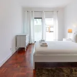 Rent 3 bedroom apartment of 100 m² in Porto