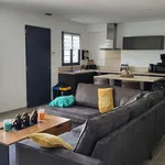 Maison de 111 m² avec 4 chambre(s) en location à Sernhac