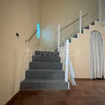 Rent 2 bedroom apartment of 150 m² in Napoli