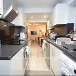 Rent 6 bedroom house in Leeds