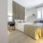 Rent a room of 90 m² in valencia