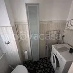 Rent 2 bedroom apartment of 95 m² in Genova