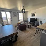 Rent 3 bedroom apartment of 57 m² in Eyguières (13430)