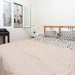 Rent 4 bedroom apartment in Madrid