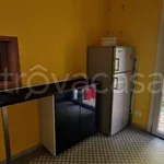 Rent 3 bedroom apartment of 85 m² in Padova