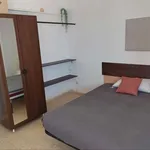 Rent a room of 80 m² in madrid