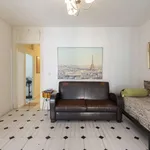 Rent a room of 110 m² in madrid