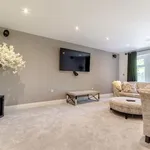 Rent 5 bedroom house in West Midlands