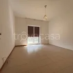 Rent 2 bedroom apartment of 70 m² in Napoli