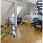 Miete 2 Schlafzimmer wohnung in Zurich