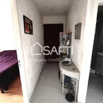 Appartement de 27 m² avec 3 chambre(s) en location à ToulouseT