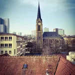 Rent a room of 80 m² in Frankfurt am Main