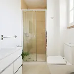 Rent 7 bedroom apartment in Lisbon